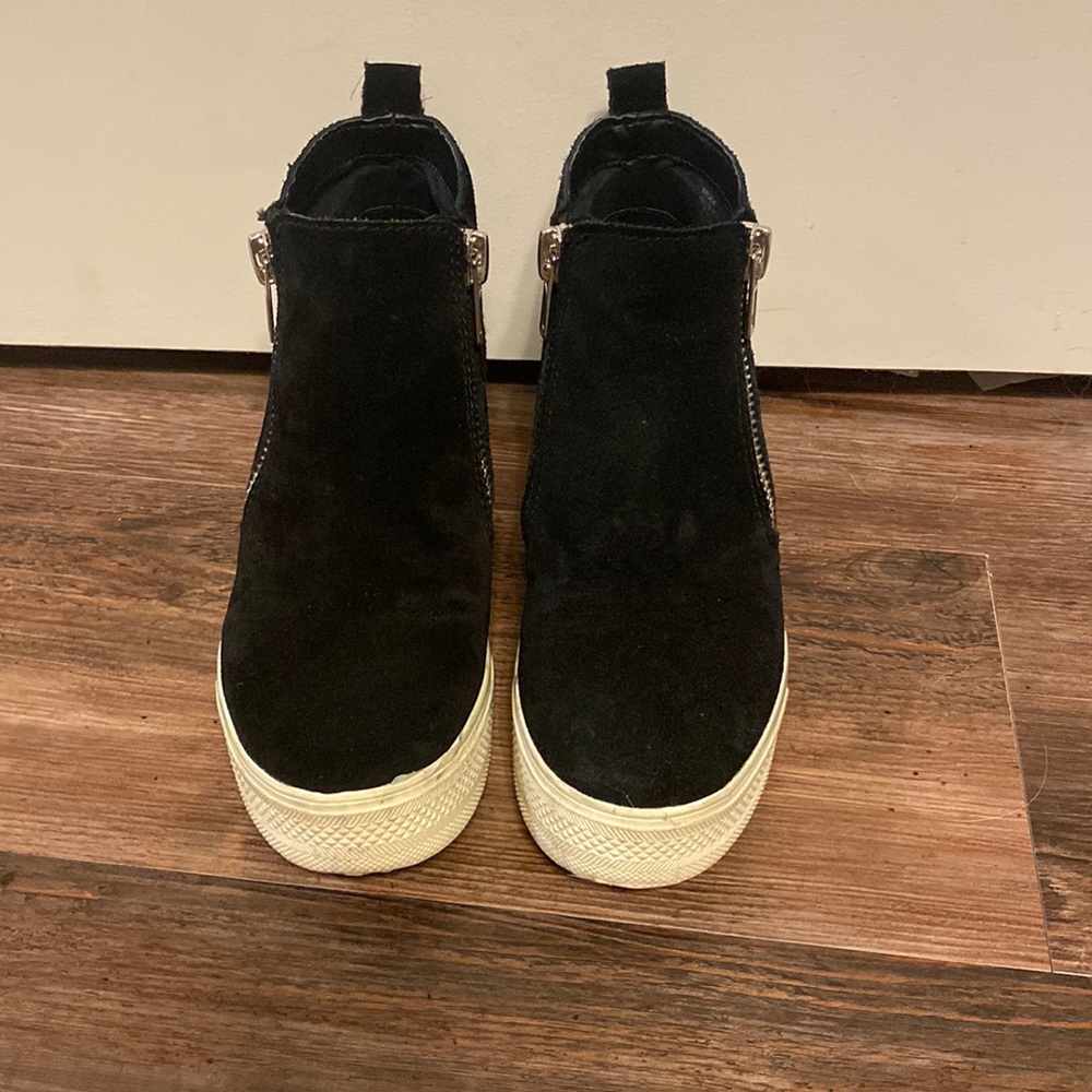 Black suede women’s shoes